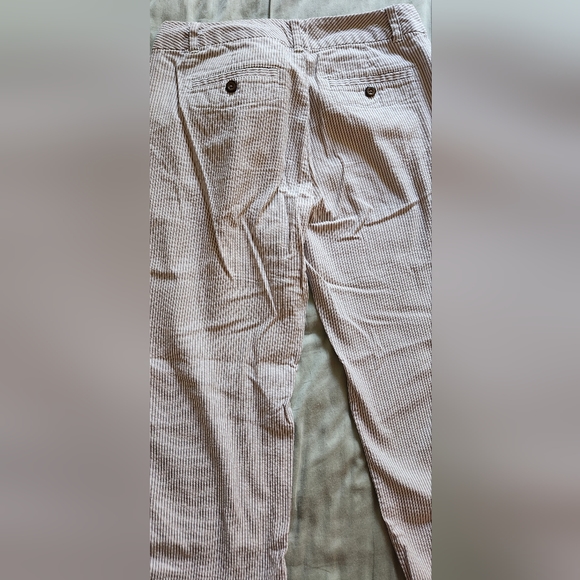 Capri pants - Picture 2 of 3